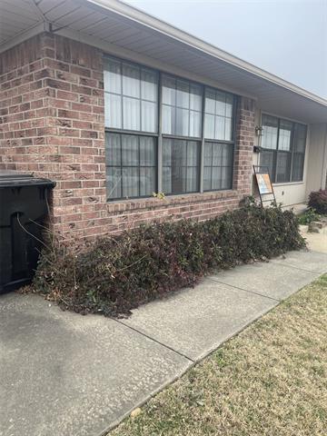 715 W Chestnut St in Denison, TX - Building Photo - Building Photo