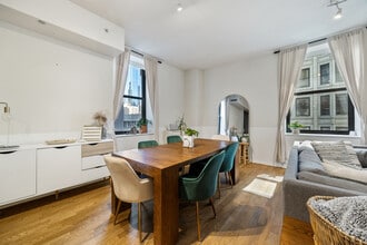 310 S Michigan Ave, Unit 1009 in Chicago, IL - Building Photo - Building Photo