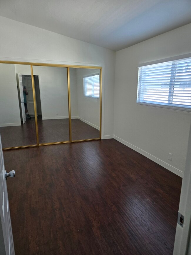 18338 Amie Ave in Torrance, CA - Foto de edificio - Building Photo