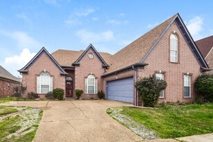 7142 Fernbank Ln in Memphis, TN - Building Photo