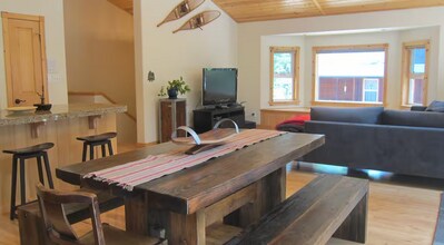 10565 Laurelwood Dr in Truckee, CA - Building Photo - Building Photo