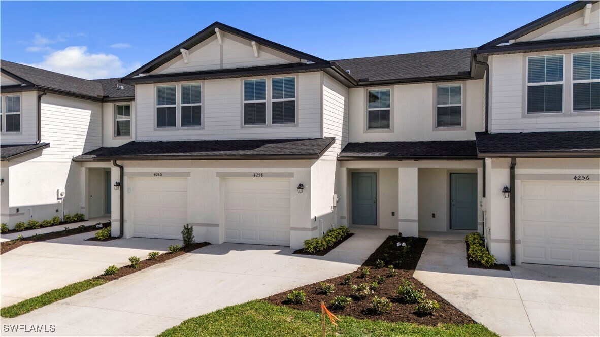 4258 Canova Ct in North Fort Myers, FL - Building Photo