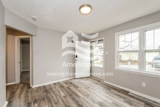 354 Orient Ave in St. Louis, MO - Foto de edificio - Building Photo