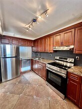 2903 N Miami Beach Blvd in North Miami Beach, FL - Foto de edificio - Building Photo