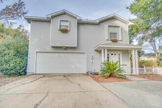 2974 Duke Dr in Gulf Breeze, FL - Building Photo - Building Photo