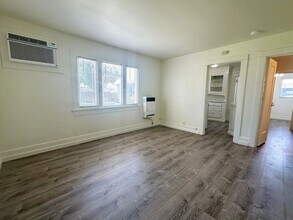 119-121 S Cornell Ave in Fullerton, CA - Building Photo - Building Photo