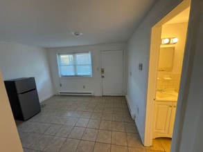 50 Stevens St in Springfield, MA - Building Photo - Building Photo