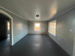 1200 W Pleasure Ave in Searcy, AR - Building Photo - Building Photo