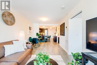 320 Richmond St E in Toronto, ON - Building Photo - Building Photo