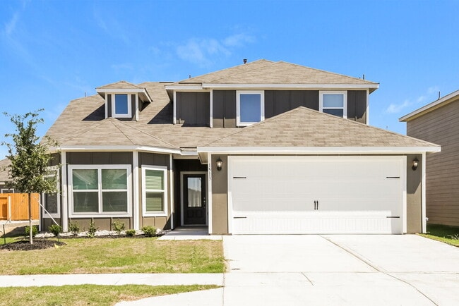 property at 1513 Woodwinds Dr