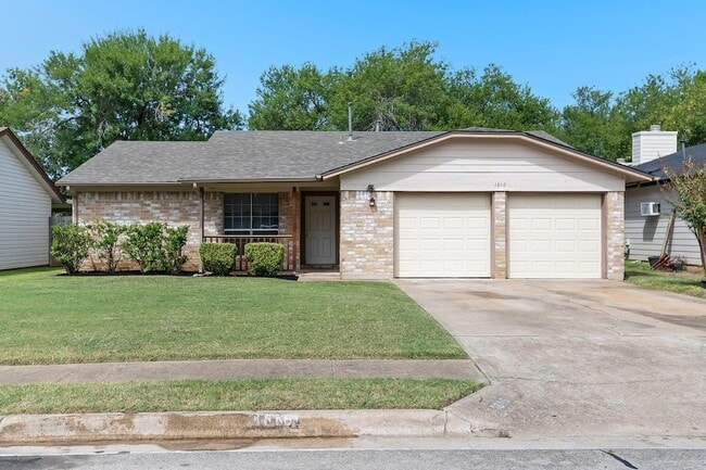 property at 1816 Goodson Ln