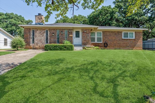 property at 2513 Rodeo St
