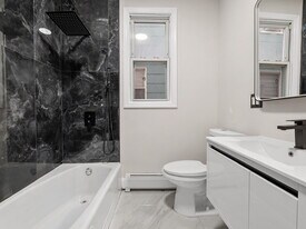 169 W 9th St in Bayonne, NJ - Building Photo