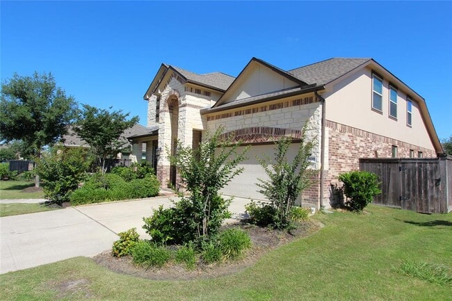 19218 Presa Canyon Dr in Cypress, TX - Building Photo - Building Photo