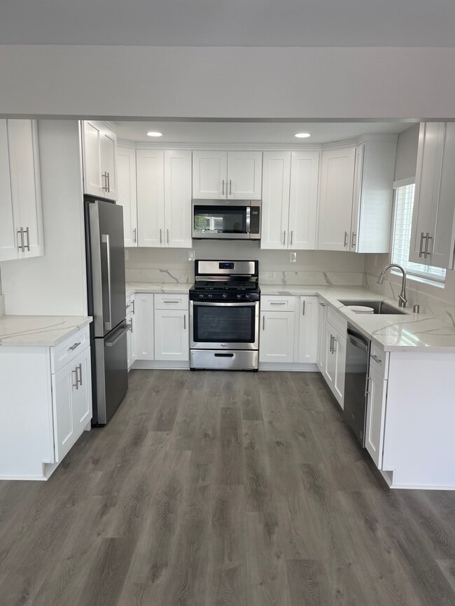 410 Highland Ave, Unit 410 Highland Ave in El Cajon, CA - Foto de edificio - Building Photo