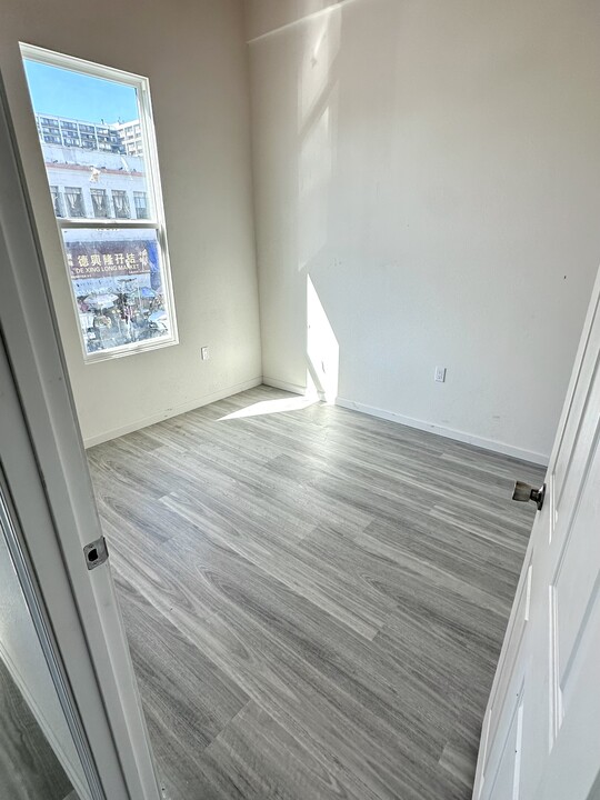 714 Webster St, Unit #104 in Oakland, CA - Building Photo