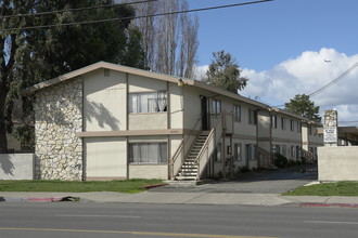 26369 Gading Rd in Hayward, CA - Building Photo - Building Photo