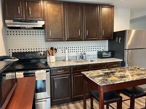 1800 Callowhill St in Philadelphia, PA - Foto de edificio - Building Photo