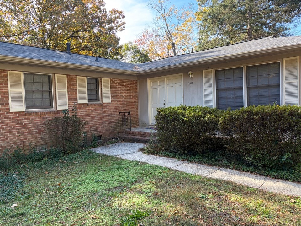 5316 Newhall Rd in Durham, NC - Building Photo