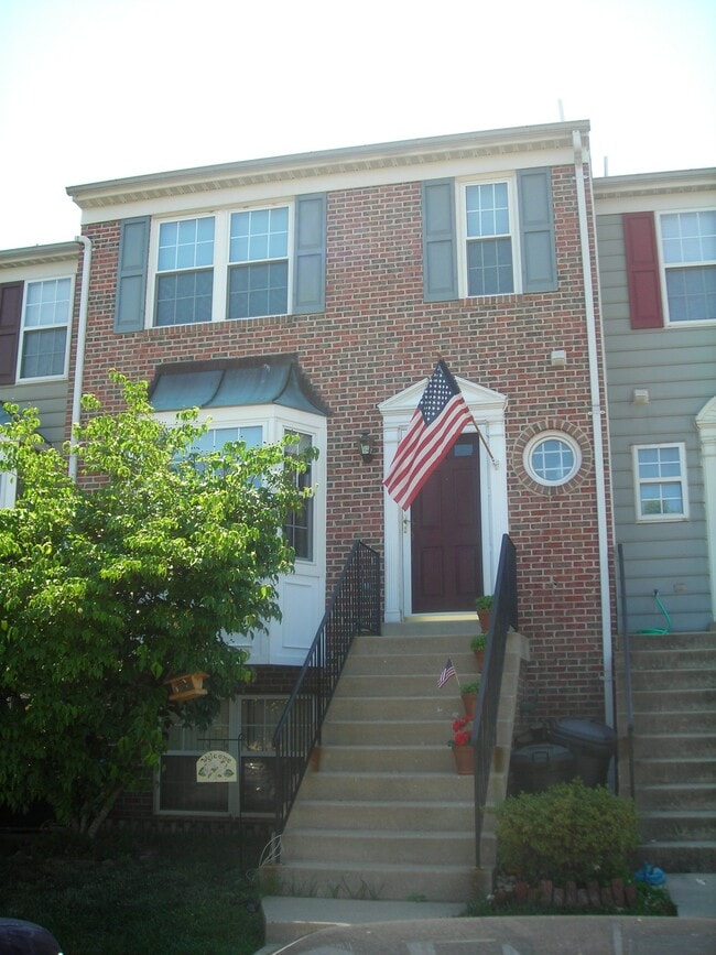 property at 2485 Wentworth Dr