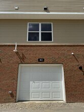 813 Canterbury Ln in Troy, MI - Building Photo - Building Photo