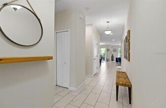 4700 Sleepy Hollow Dr in Kissimmee, FL - Building Photo - Building Photo