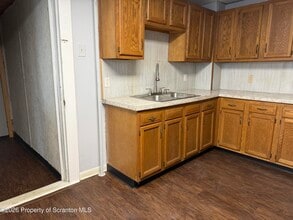 2031 Delaware St in Dunmore, PA - Building Photo - Building Photo