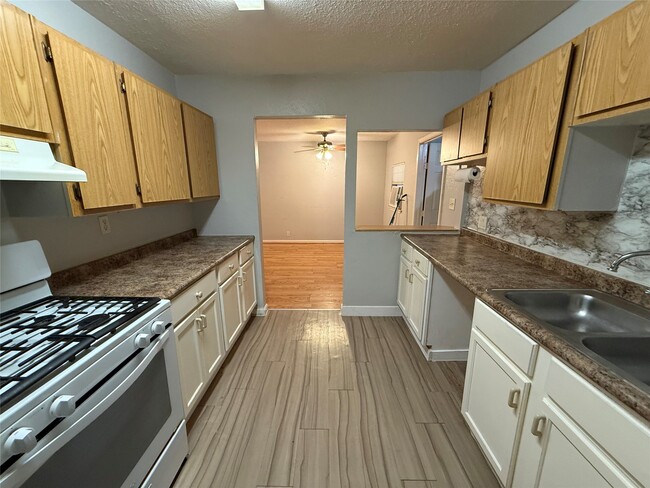 property at 4216 Kinne St