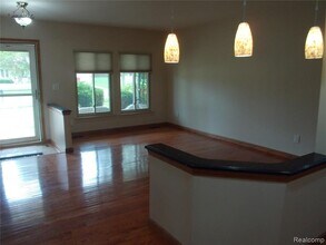 41223 Sesame Dr in Sterling Heights, MI - Building Photo - Building Photo