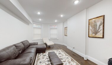 8 Strathmore Rd in Brookline, MA - Building Photo - Building Photo