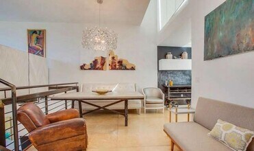 1113 Electric Ave, Unit 14 in Venice, CA - Building Photo - Building Photo