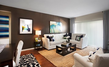 Solaire Apartment Homes in Brighton, CO - Building Photo - Interior Photo