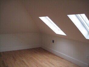 13-15 Beechwood Ave, Unit 2 in Watertown, MA - Building Photo - Building Photo