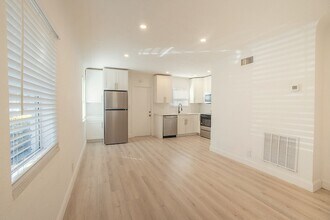 626 23rd Ave S in St. Petersburg, FL - Building Photo - Building Photo