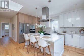 15724 Hurontario St in Caledon, ON - Building Photo - Building Photo