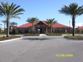 1500 Calming Water Dr in Orange Park, FL - Building Photo - Building Photo