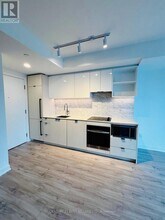252-3252 Church St in Toronto, ON - Building Photo - Building Photo