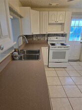 4321 Kirby Loop Rd in Fort Pierce, FL - Building Photo - Building Photo