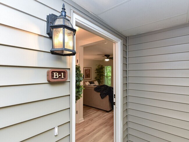 505 Gooseneck Dr in Cary, NC - Building Photo - Building Photo