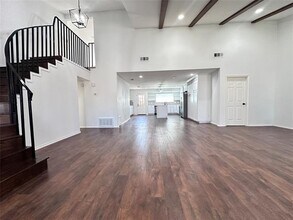 1818 Cripple Creek Dr in Garland, TX - Building Photo - Building Photo