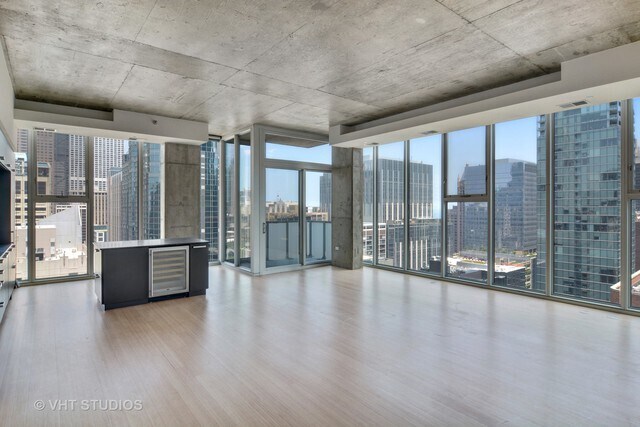 550 N Saint Clair St, Unit 2501 in Chicago, IL - Foto de edificio - Building Photo