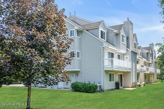 4102 Norma Pl in Toms River, NJ - Building Photo - Building Photo