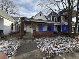 36 Gilbert Ave in Terre Haute, IN - Building Photo