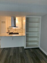 5612 Hillsdale Blvd in Sacramento, CA - Building Photo - Building Photo