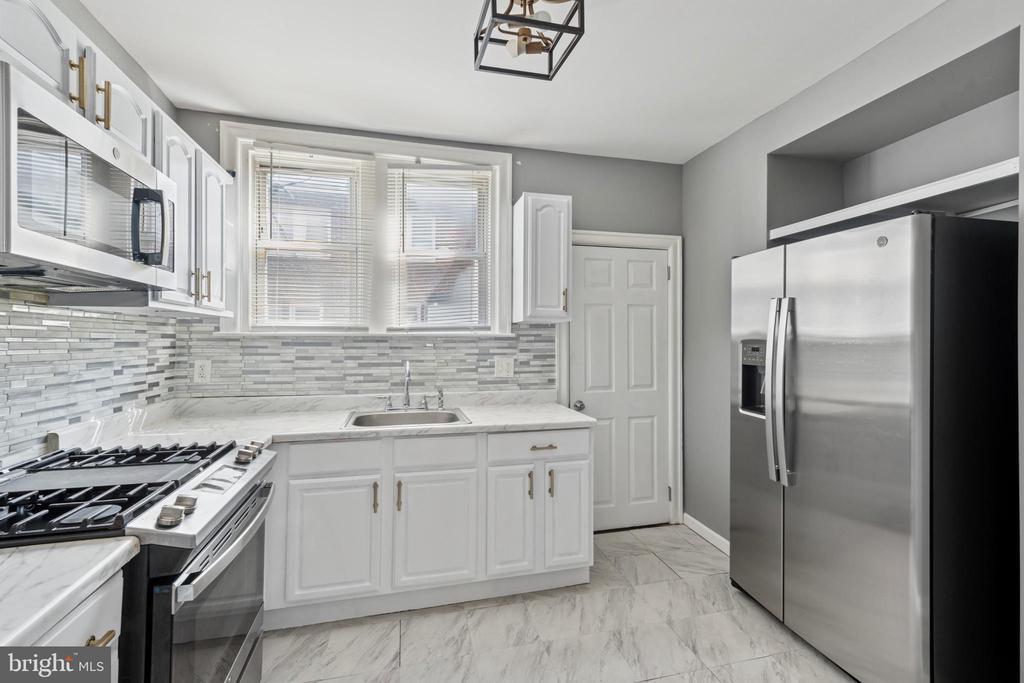 922 Granite St in Philadelphia, PA - Building Photo