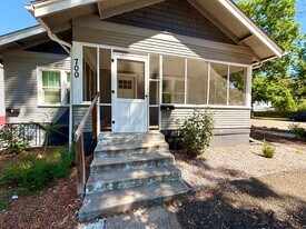 Charming Duplex in Prime Fort Collins Location- Available May 1st! in Fort Collins, CO - Building Photo