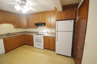 15 Mayo Dr in Holden, MA - Building Photo - Building Photo