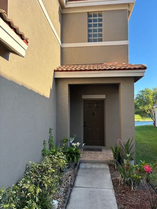 4361 Dogwood Cir in Weston, FL - Building Photo - Building Photo