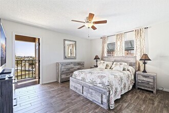 145 116th Ave in Treasure Island, FL - Building Photo - Building Photo