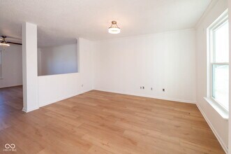 2887 Ludwig Dr in Indianapolis, IN - Building Photo - Building Photo